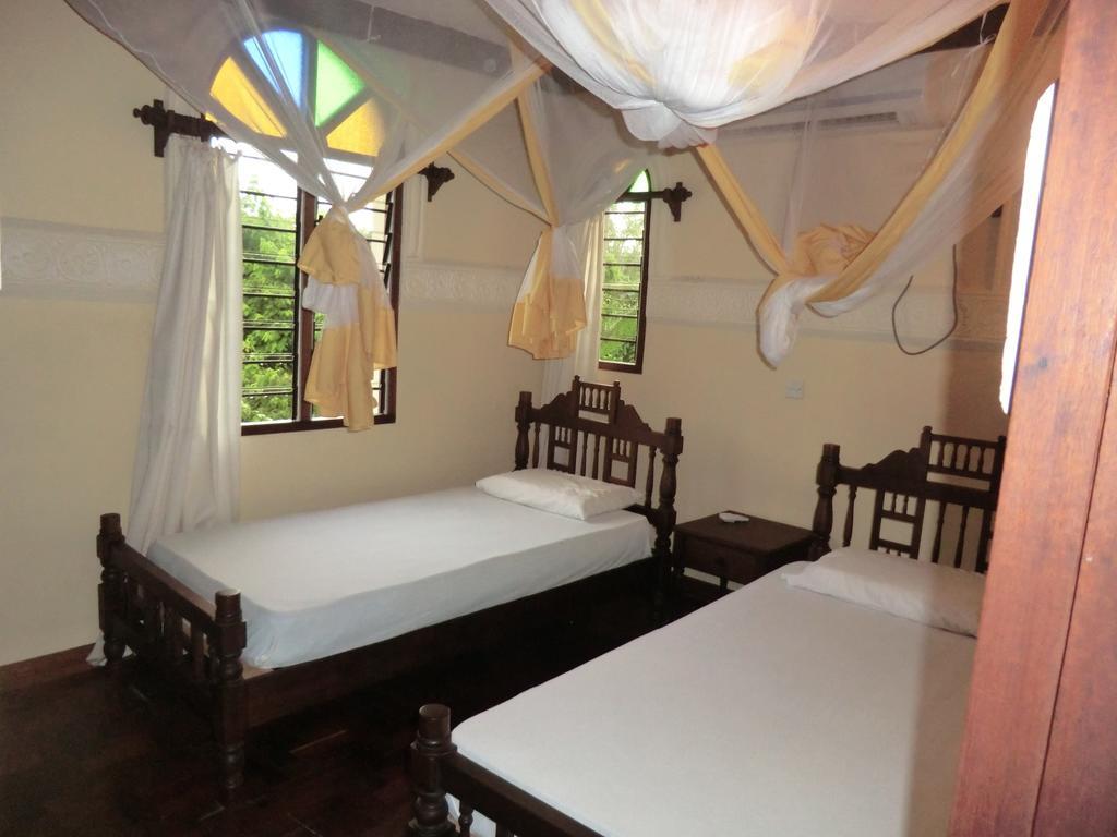 Villa Lamuhouse Diani Beach Δωμάτιο φωτογραφία