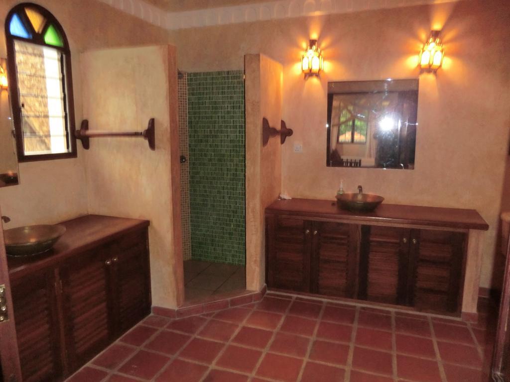 Villa Lamuhouse Diani Beach Δωμάτιο φωτογραφία